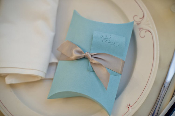 tiffany blue wedding favors