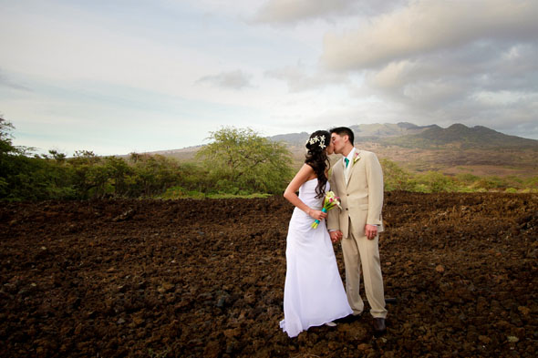 hawaii volcano wedding