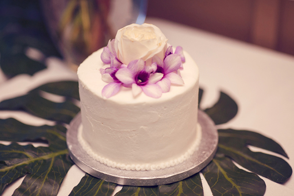 hawaii wedding cakes