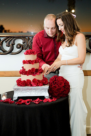 red and white wedding cakes