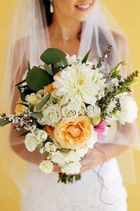organic bridal bouquet