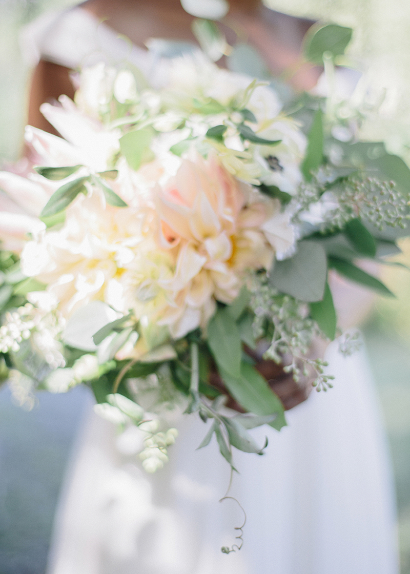blush-bridal-bouquet
