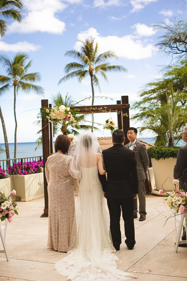 hawaii-destination-wedding