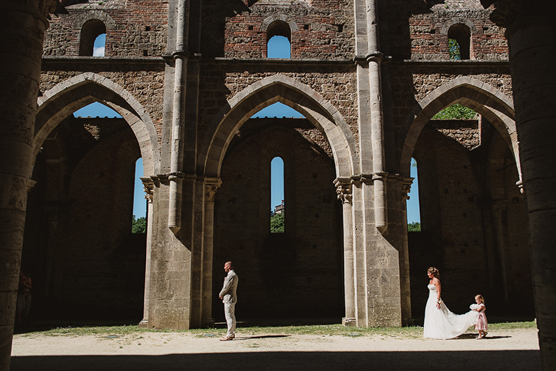 italian-destination-wedding-photographer-tuscany-francesco-spighi-1042