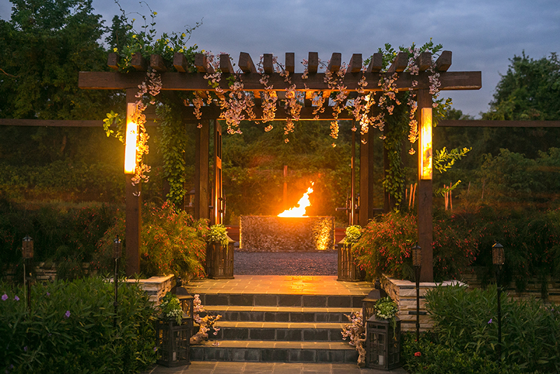 fire-themed-weddings