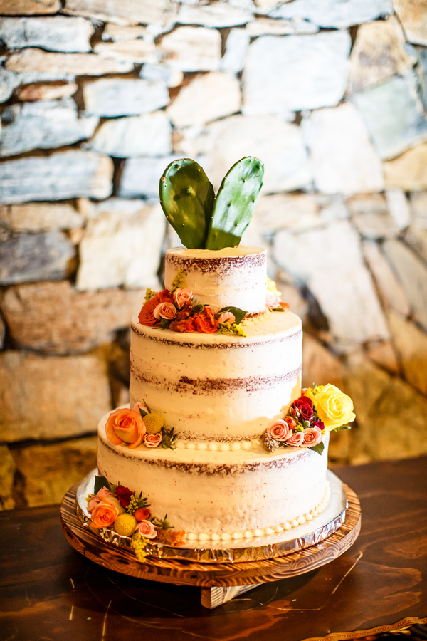 cabo-wedding-cake