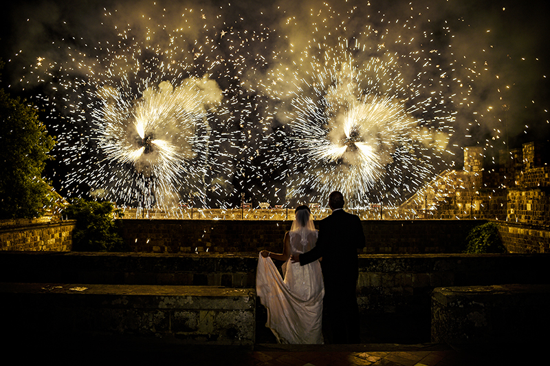 italy-wedding-fireworks