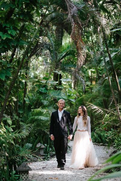 tropical-boho-destination-wedding-photo-shoot-costa-rica-just-married