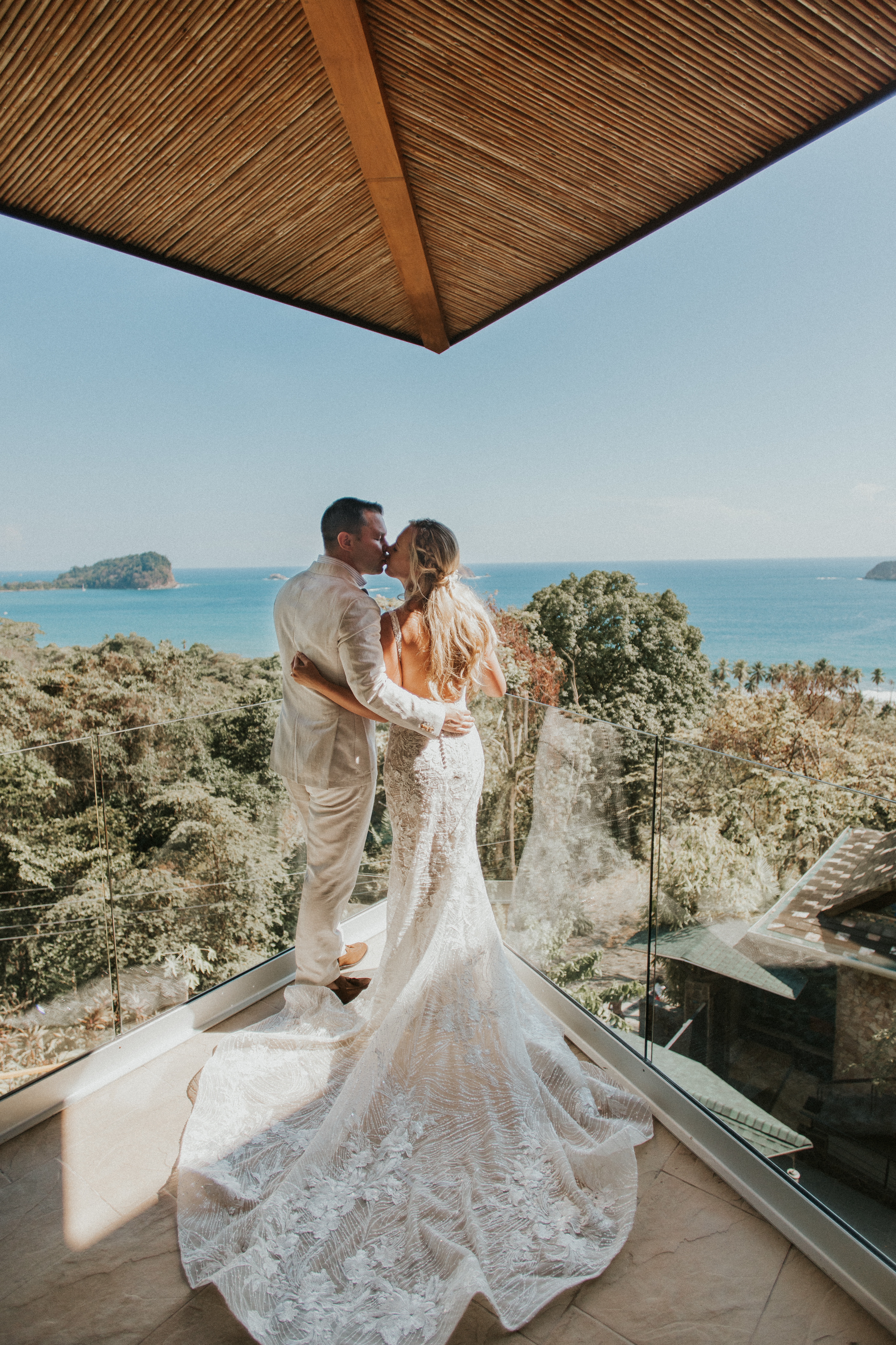 costa-rica-destination-wedding-11
