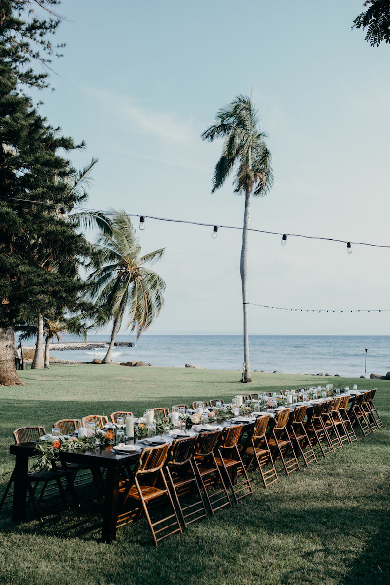 outdoor-wedding-reception-olowalu-plantation-lawns